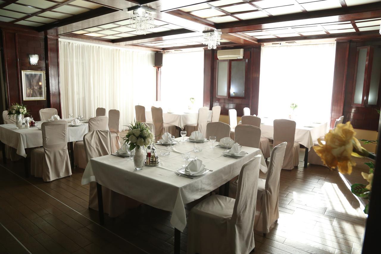 B&B Vila Bela Ruza Sremska Mitrovica Luaran gambar