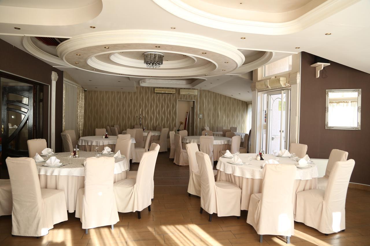 B&B Vila Bela Ruza Sremska Mitrovica Luaran gambar